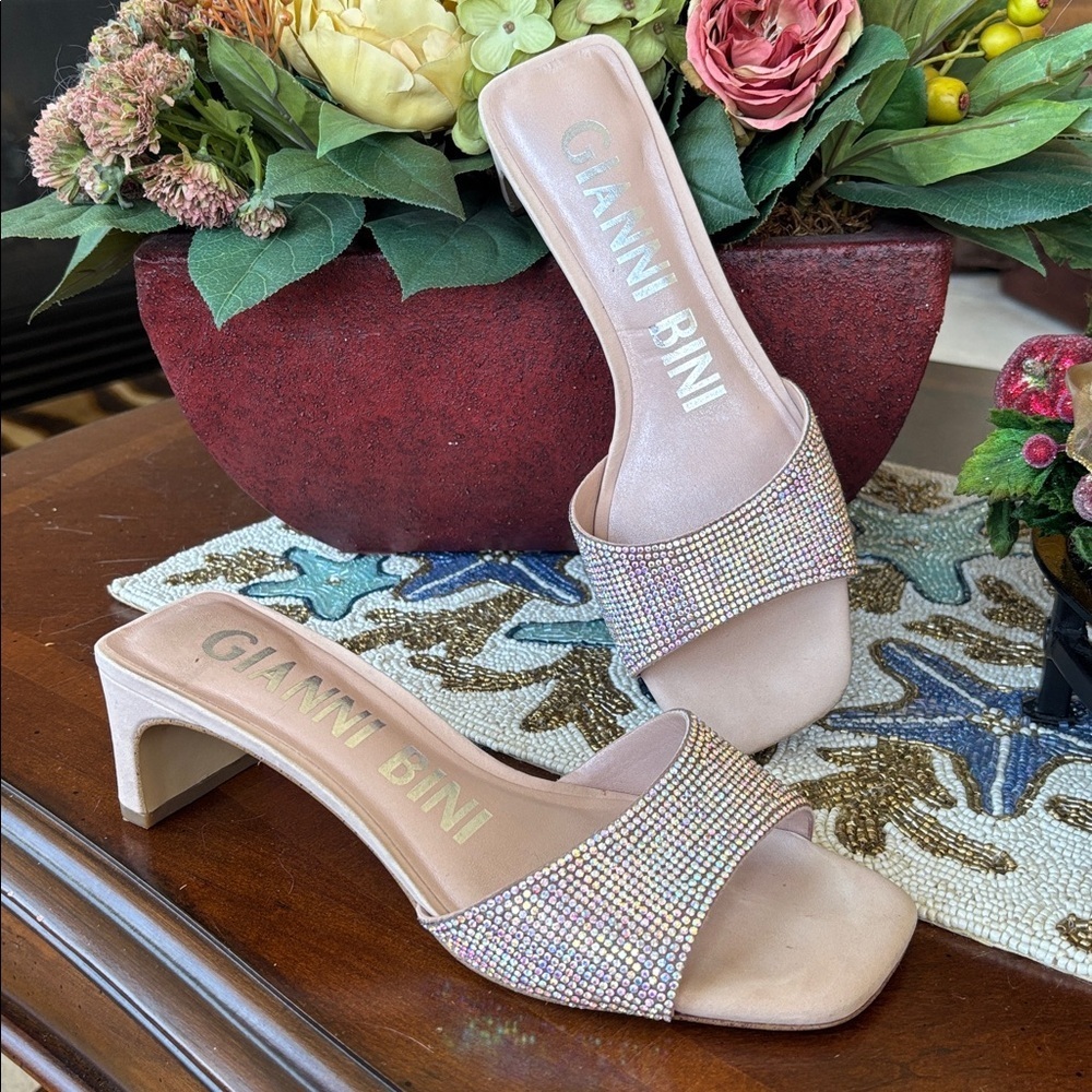 Gianni Bini Stacilie Two Rhinestone Band Slip On Sandals Block Heel Mules Size 7